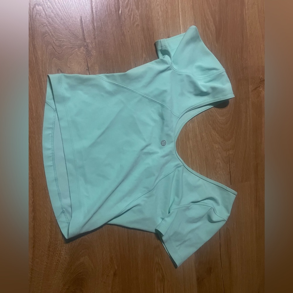 Lululemon, Wild Mint, Size 4, Cropped, Align Tee